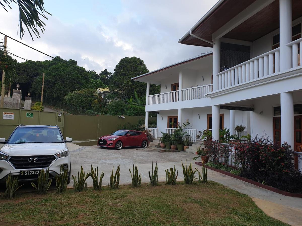 La Maison Hibiscus Self Catering Accommodation Бо Валон Екстериор снимка