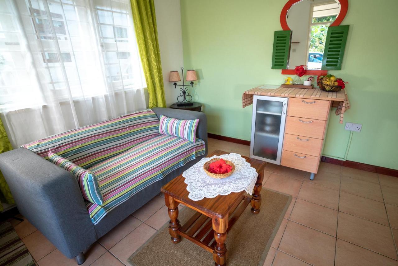La Maison Hibiscus Self Catering Accommodation Бо Валон Екстериор снимка