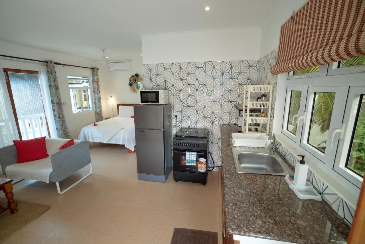 La Maison Hibiscus Self Catering Accommodation Бо Валон Екстериор снимка