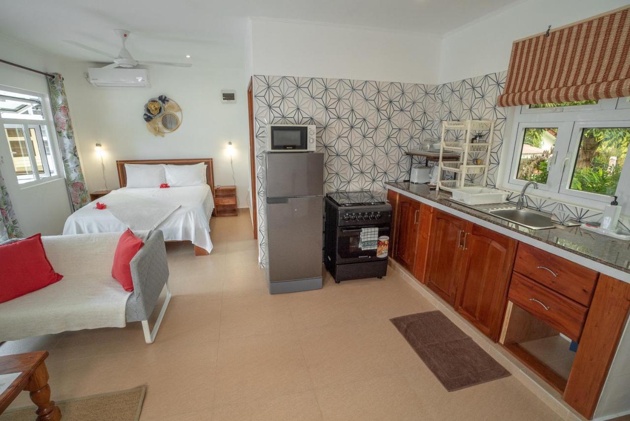 La Maison Hibiscus Self Catering Accommodation Бо Валон Екстериор снимка