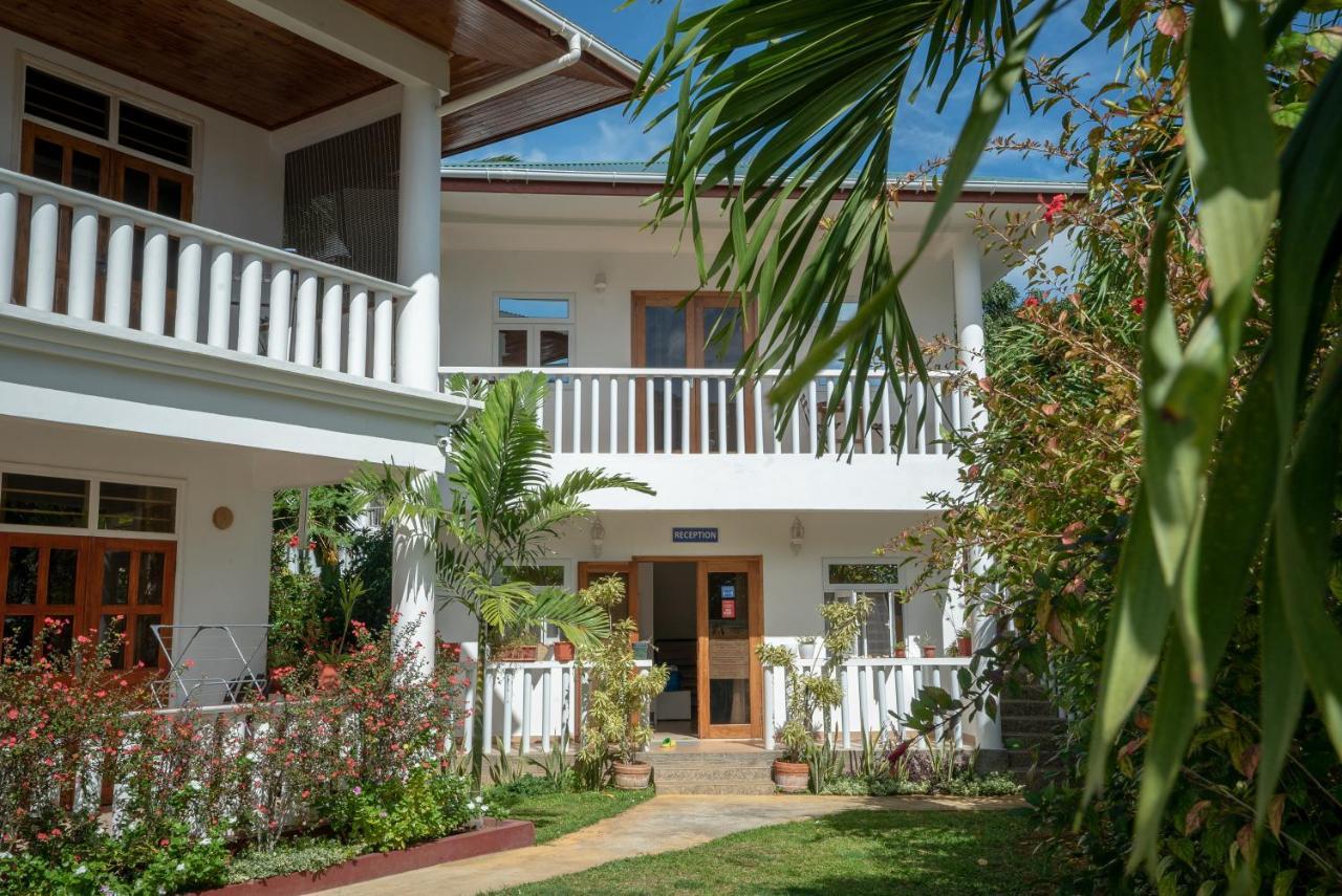 La Maison Hibiscus Self Catering Accommodation Бо Валон Екстериор снимка