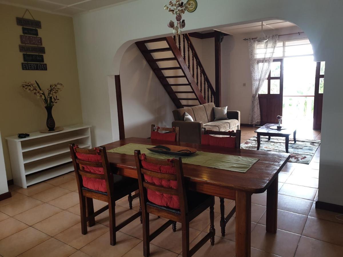La Maison Hibiscus Self Catering Accommodation Бо Валон Екстериор снимка