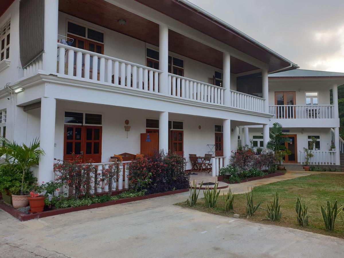 La Maison Hibiscus Self Catering Accommodation Бо Валон Екстериор снимка